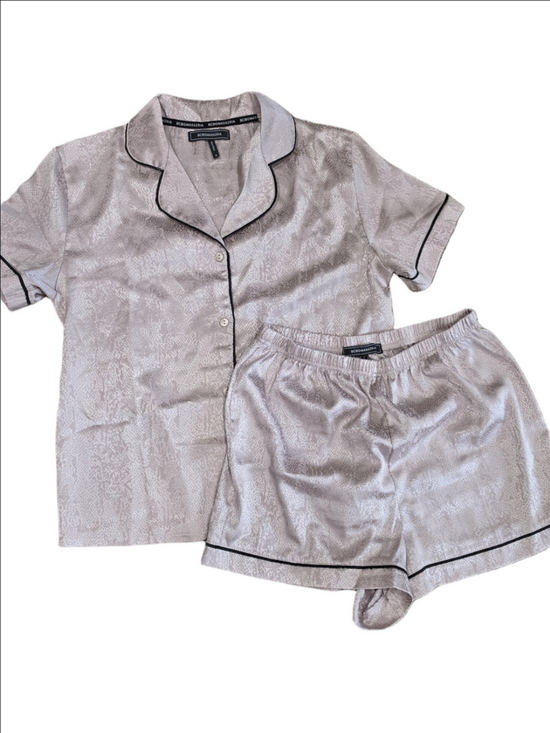 BCBGMaxAzria Other - BCBGMaxAzria Pale Pink Satin Short Pajama Set with Black Piping
